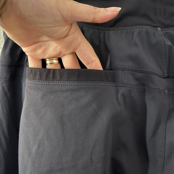 Lululemon Surge Jogger Pants XL Darkest Gray M5903SE40117L Zip Pocket Athleisure - Picture 8 of 14